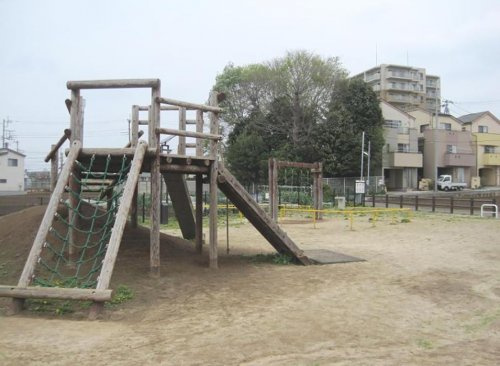 【公園】浜崎峡公園まで150ｍ