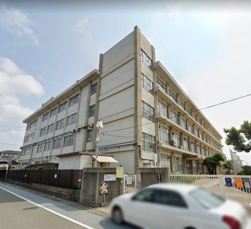 【小学校】姫路市立英賀保小学校まで421ｍ