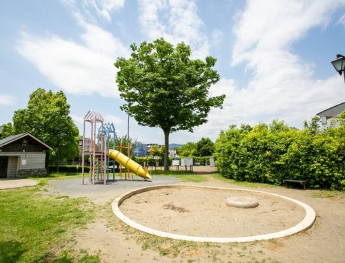 【公園】みなみ野けやき公園まで234ｍ