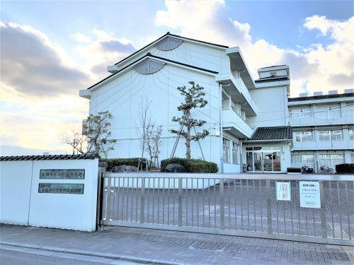 【小学校】広陵東小学校まで1613ｍ