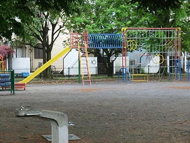 【公園】加美平公園まで922ｍ