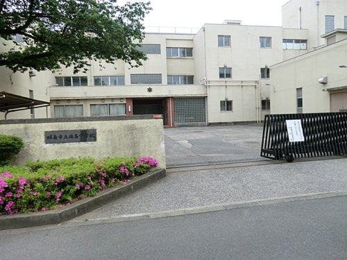 【中学校】昭島市立福島中学校まで975ｍ