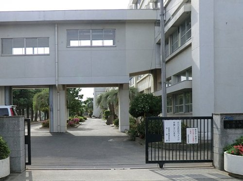 【中学校】昭島市立清泉中学校まで980ｍ