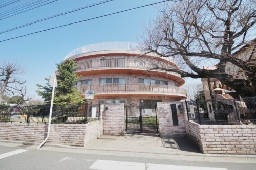 【保育園】アヤ保育園まで747ｍ