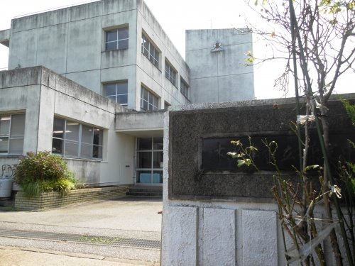 【中学校】木更津市立鎌足中学校まで3584ｍ