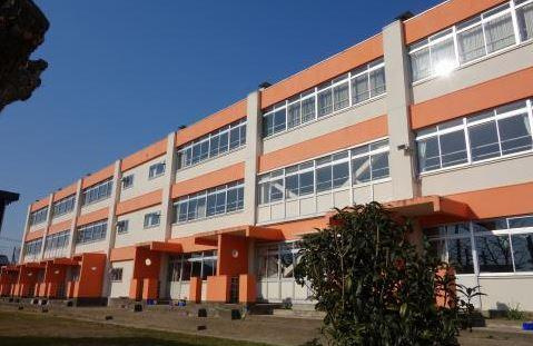【小学校】幸手市立幸手小学校まで890ｍ
