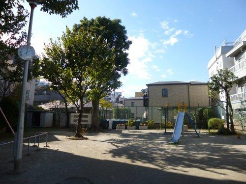 【公園】さくらんぼ児童遊園まで195ｍ
