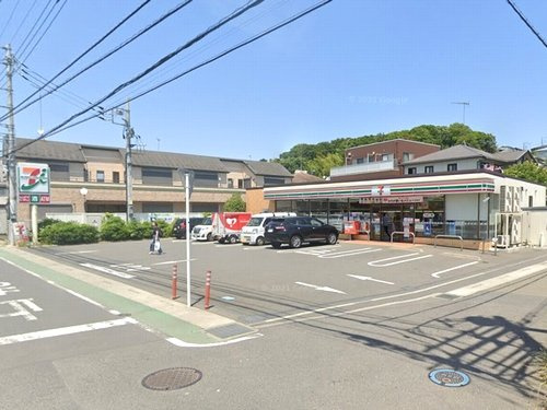 【コンビニエンスストア】セブンイレブン座間入谷5丁目店まで860ｍ