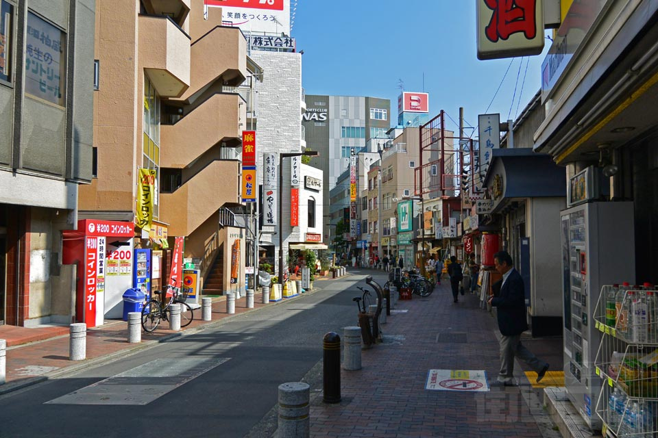 【周辺の街並み】西日暮里まで129ｍ