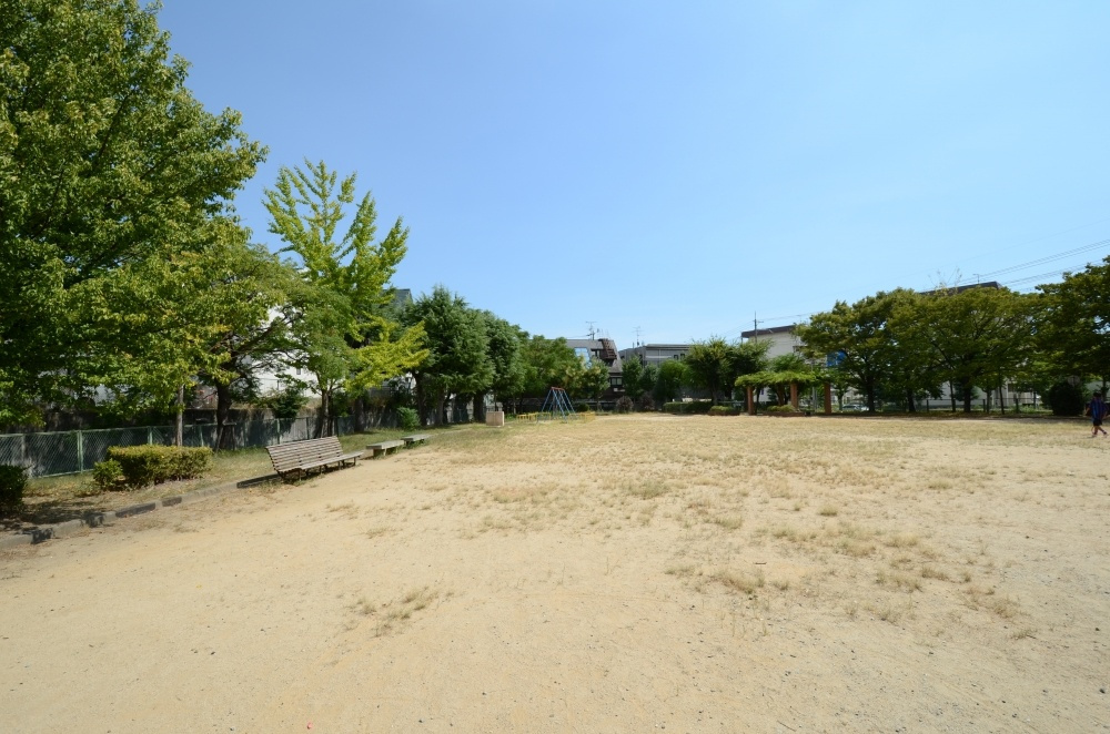 【公園】安倉南第3公園まで358ｍ