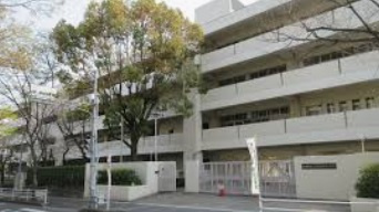 【小学校】吹田市立西山田小学校まで284ｍ