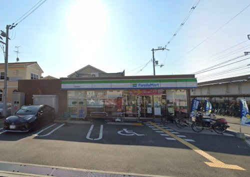 【コンビニエンスストア】ファミリーマート　富木駅前店まで405ｍ