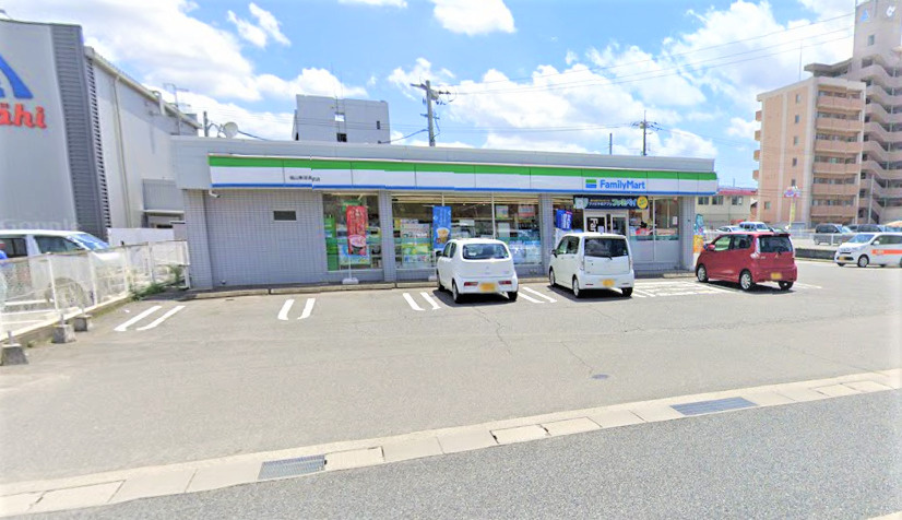 【コンビニエンスストア】ファミリーマート　福山東深津町店まで826ｍ