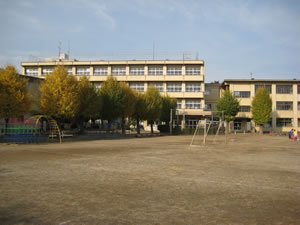 【小学校】久喜小学校まで1170ｍ