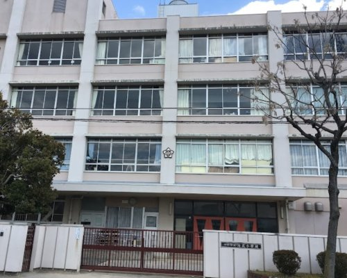【小学校】伊丹市立池尻小学校まで1267ｍ