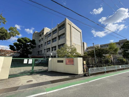 【小学校】西宮市立段上西小学校まで588ｍ