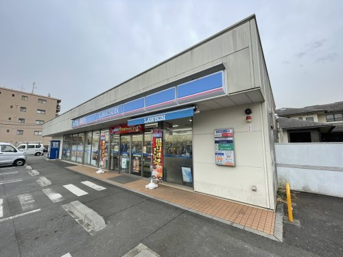 【コンビニエンスストア】ローソン　小平鈴木町一丁目まで973ｍ