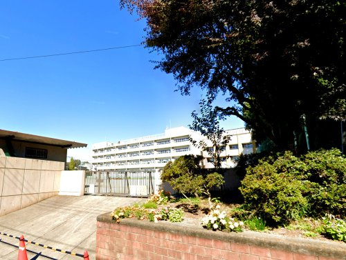 【中学校】武蔵野市立第六中学校まで1901ｍ