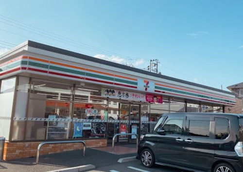 【コンビニエンスストア】セブンイレブン　厚木中荻野店まで567ｍ