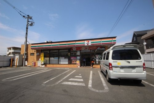 【コンビニエンスストア】セブンイレブン保谷本町店まで778ｍ