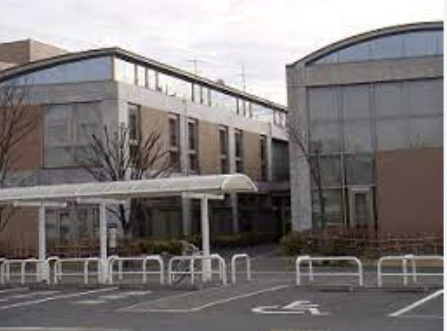 【図書館】寄居町立図書館まで949ｍ