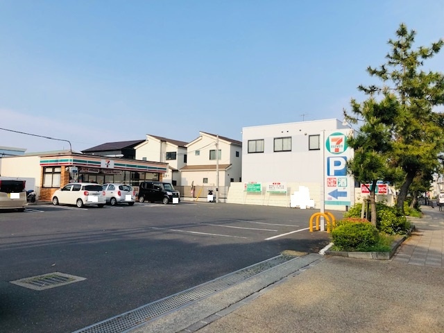 【コンビニエンスストア】セブンイレブン　茅ヶ崎本村3丁目店まで1501ｍ