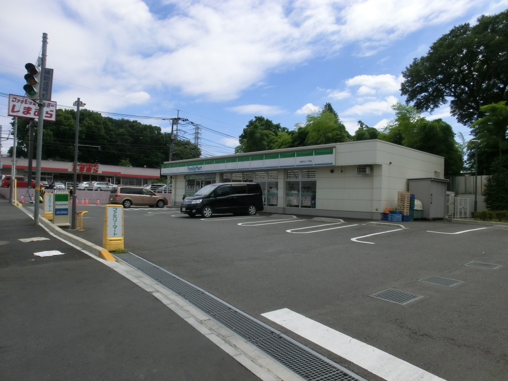 【コンビニエンスストア】ファミリーマート新座片山一丁目店まで550ｍ