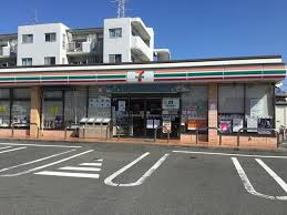 【コンビニエンスストア】セブンイレブン　川崎子母口東店まで1730ｍ