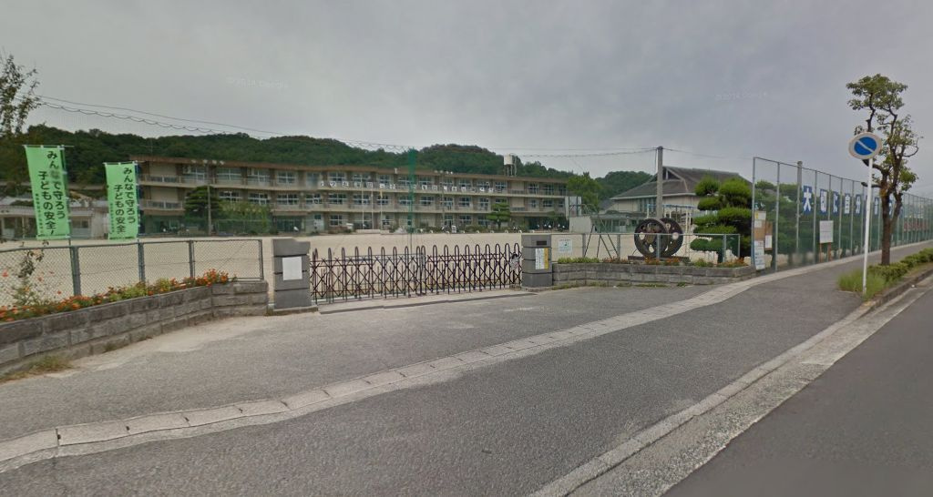 【小学校】福山市立湯田小学校まで1277ｍ