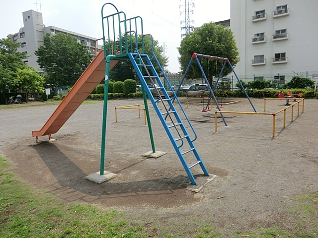 【公園】辻鉢木公園まで407ｍ