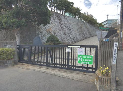 【中学校】大磯町立国府中学校まで2320ｍ