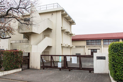 【中学校】小平市立上水中学校まで1631ｍ