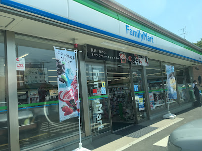 【コンビニエンスストア】ファミリーマート　小平回田町店まで420ｍ