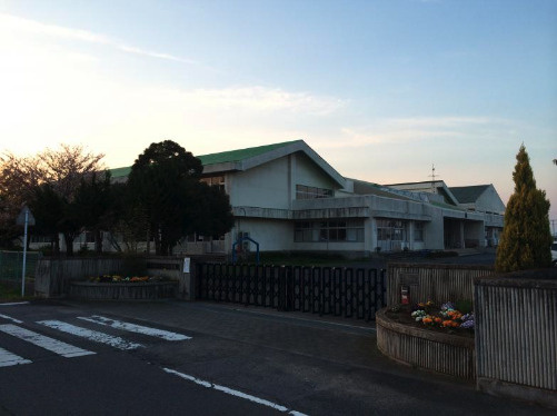 【小学校】加須市立元和小学校まで912ｍ
