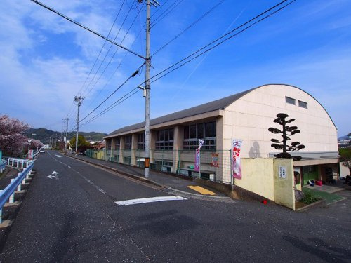 【小学校】藤井寺市立道明寺東小学校まで640ｍ