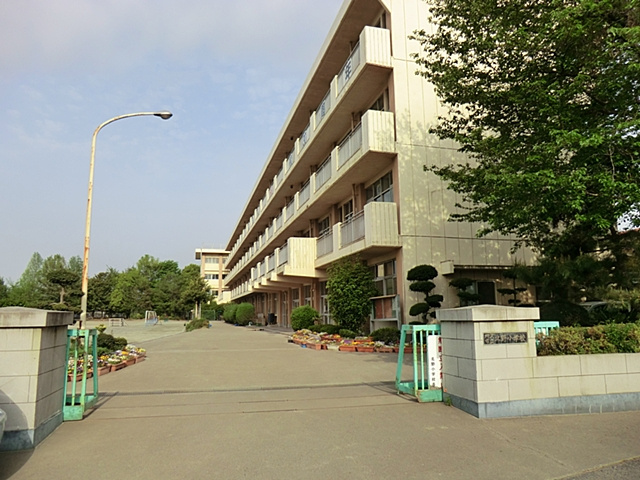 【小学校】所沢市立　北野小学校まで680ｍ