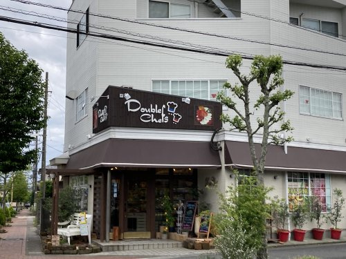 【スイーツ】ドゥーブル・シェフまで306ｍ