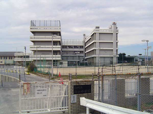【中学校】府中中学校まで1317ｍ