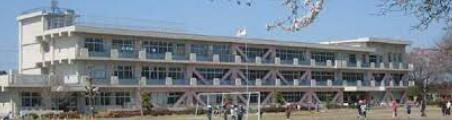 【小学校】芳野小学校まで2230ｍ