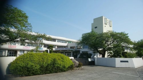 【小学校】毛呂山町立泉野小学校まで1500ｍ