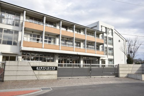 【中学校】春日部市立東中学校まで1600ｍ