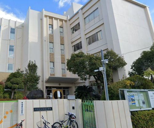 【小学校】伊丹市立瑞穂小学校まで623ｍ