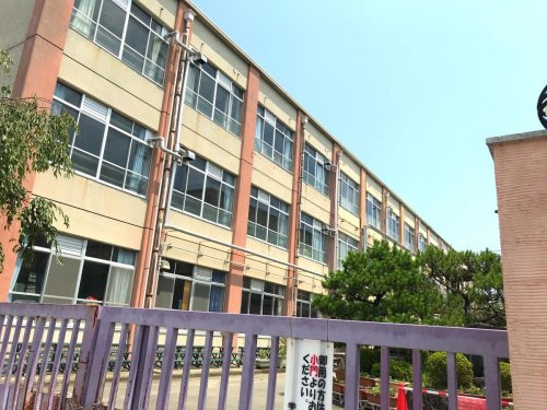 【小学校】京都市立安朱小学校まで669ｍ