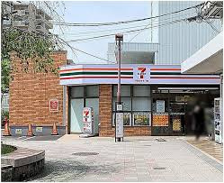 【コンビニエンスストア】セブンイレブン　ハートインJR山科駅前店まで504ｍ