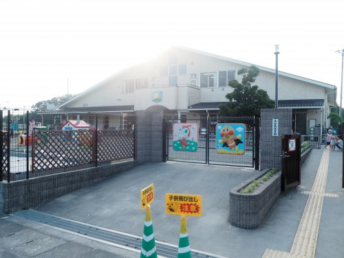 【保育園】あやめ保育園まで1045ｍ