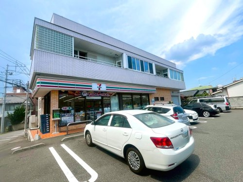 【コンビニエンスストア】セブンイレブン　宇都宮弥生店まで324ｍ