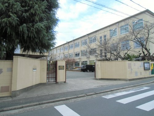 【中学校】京都市立修学院中学校まで2948ｍ