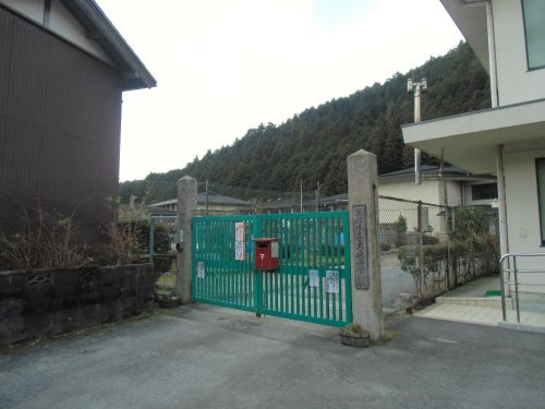 【中学校】京都市立大原小中学校まで1893ｍ