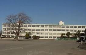 【小学校】藤沢市立御所見小学校まで400ｍ