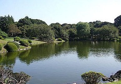 【公園】新宿御苑まで723ｍ